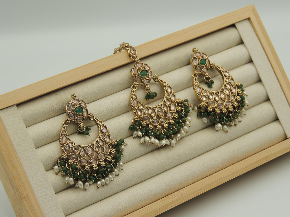 Amaira Emerald Tikka Set