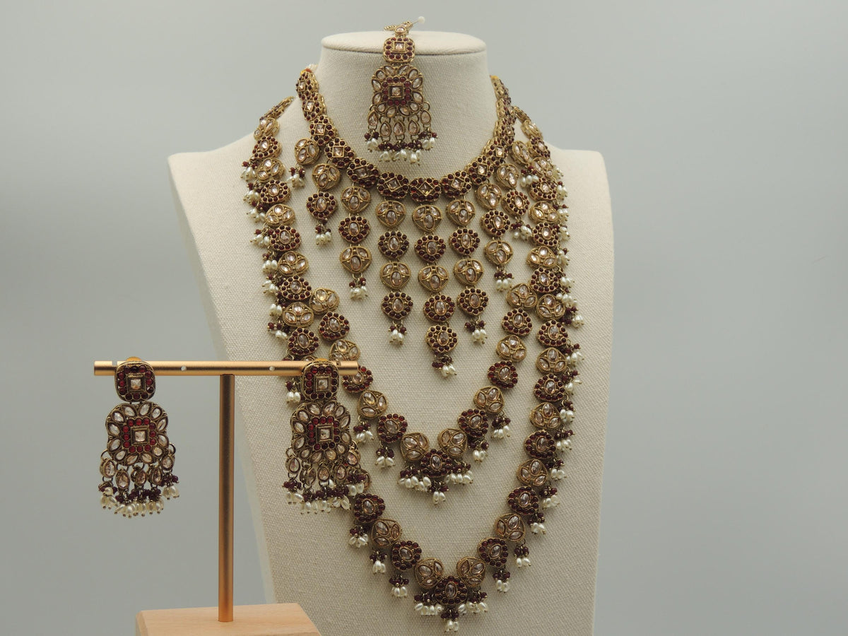 Zareena Layered Set