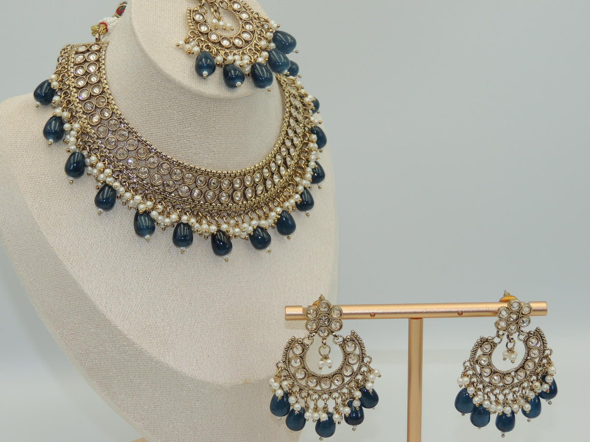Aamira Set